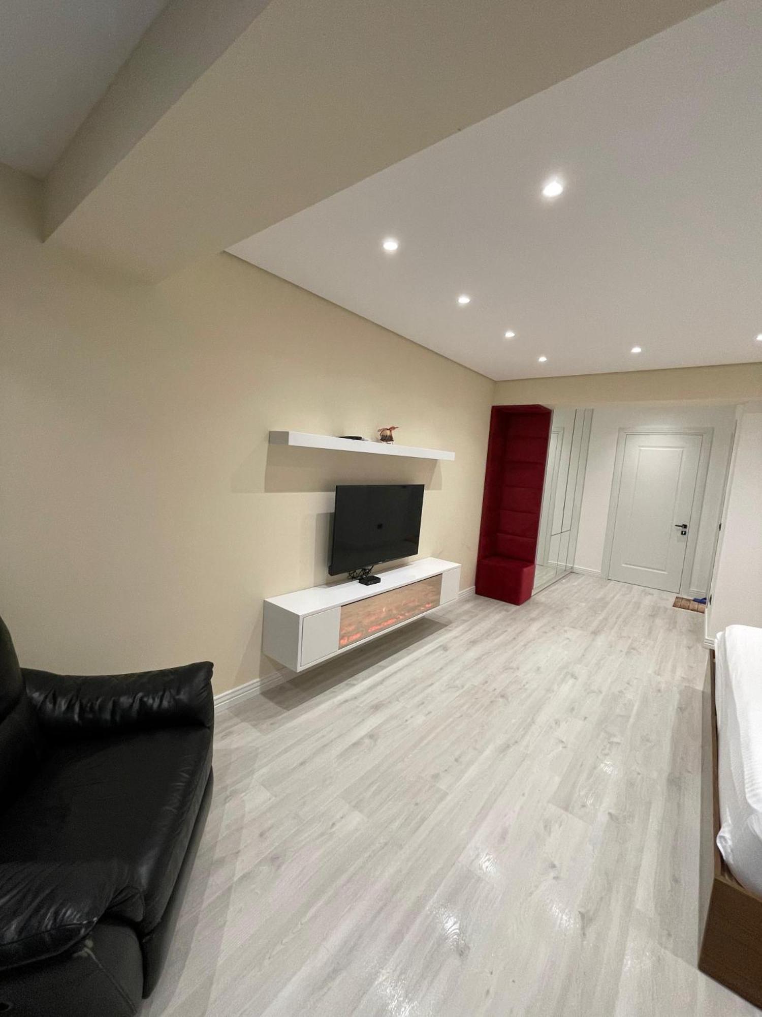 Home 12 Librazhd Luaran gambar