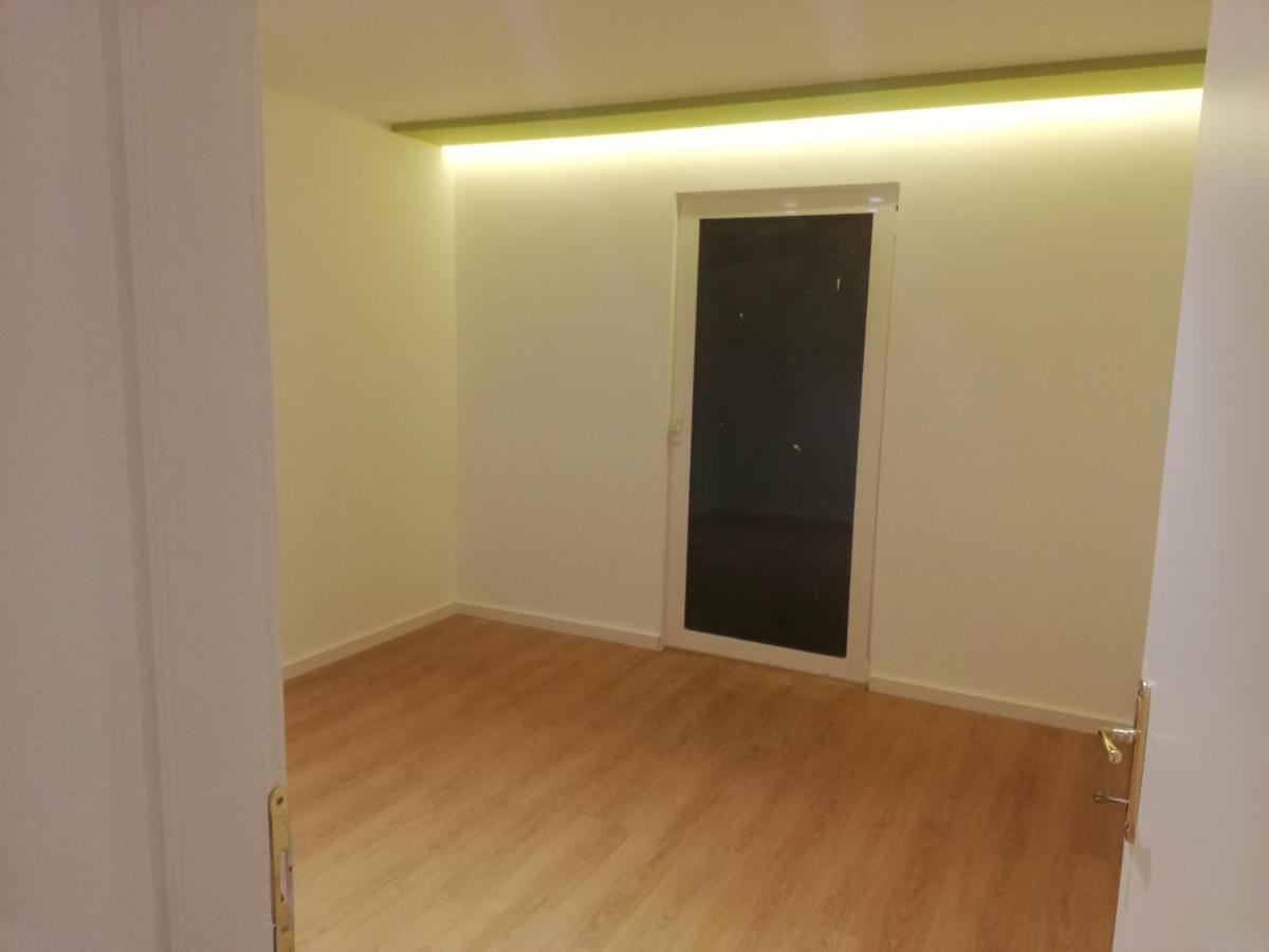 Home 12 Librazhd Luaran gambar